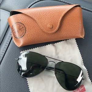 Ray Ban aviators